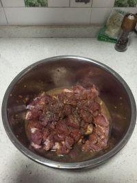 黑胡椒猪肉肠的做法步骤2